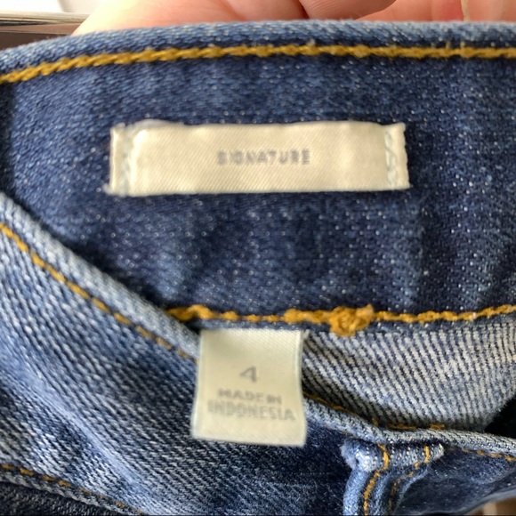 Talbots Signature Jean Capris Size 4 - Picture 7 of 7